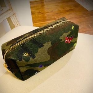 Sample Sale India Hicks Fortune Camo Pencil Case